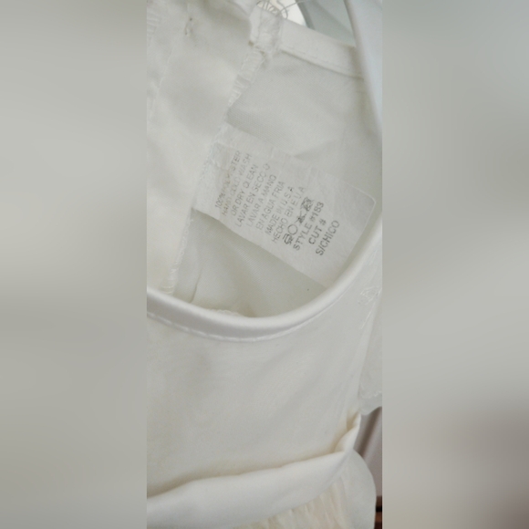 White Pearl Girls Dress with Floral Embroidery - Picture 6 of 6